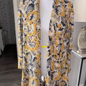 Vibrant Yellow and Black Knit Cardigan